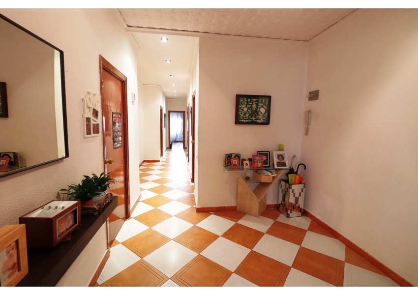 Apartament w Walencji w najdroższej części miasta